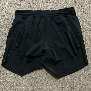 Lululemon shorts!